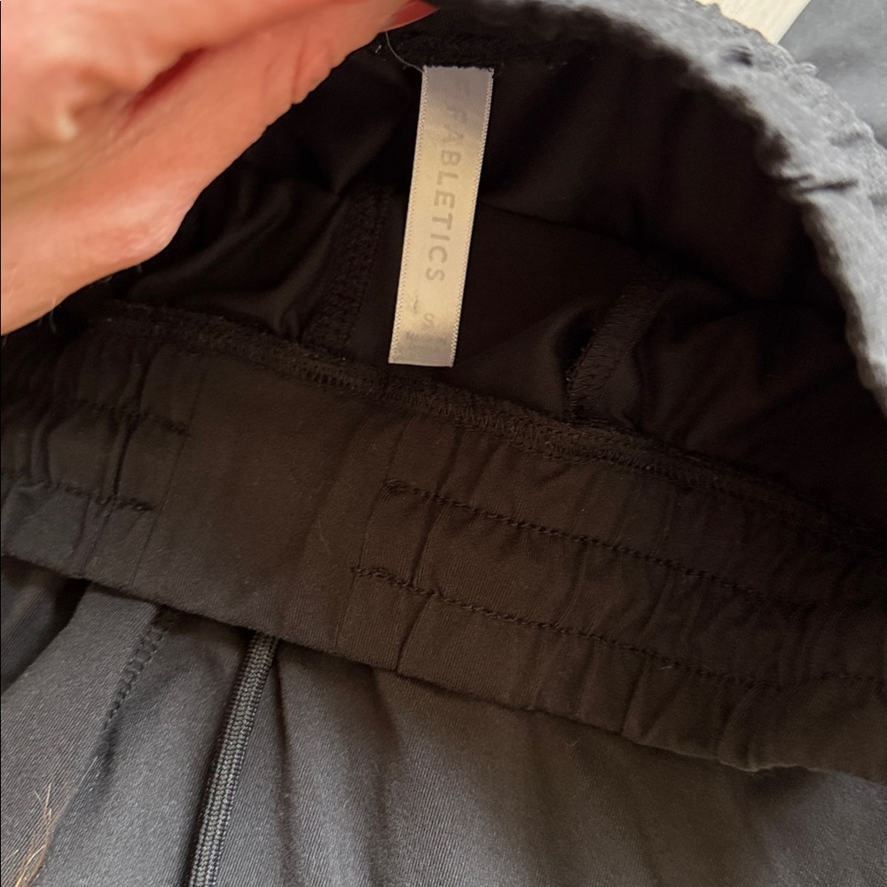 Fabletics joggers - Picture 2 of 2